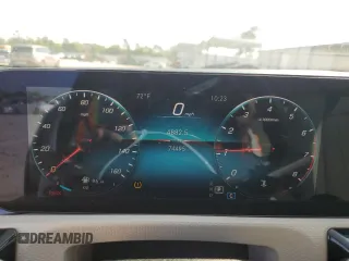 2021 Mercedes-Benz A 220 z VIN W1K3G4EB0MJ271544, wystawiony jako Copart lot #53053585 z przebiegiem 74 495 mil mil oraz Szkody całkowita. Historia ofert i sprzedaży dostępna na DreamBid. Obrazek 9.