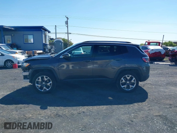 2021 Jeep Compass Limited with VIN 3C4NJDCB4MT572480, listed as a IAAI auction lot 41494432 with 40,932 mi miles and . Bid and sale history available at carsss.com. Image 15.