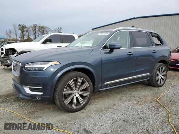 2023 Volvo XC90 Ultimate with VIN YV4062PA3P1960097, listed as a Copart auction lot 81042984 with 25,134 mi miles and Salvage Title. Bid and sale history available at carsss.com. Image 1.