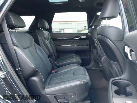 2024 Hyundai Palisade Calligraphy z VIN KM8R7DGE4RU710628, wystawiony jako IAAI lot #42223597 z przebiegiem 39 156 mil mil oraz . Historia ofert i sprzedaży dostępna na DreamBid. Obrazek 8.