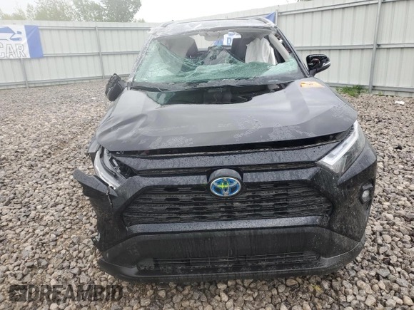2024 Toyota RAV4 Hybrid XLE Premium z VIN 4T3B6RFVXRU173774, wystawiony jako Copart lot #57258085 z przebiegiem Nie podano mil oraz Szkoda całkowita • Salvage title. Historia ofert i sprzedaży dostępna na DreamBid. Obrazek 5.