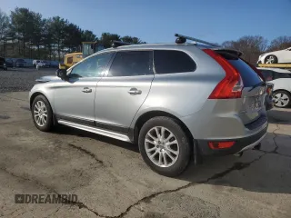 2010 Volvo XC60 3.0T with VIN YV4992DZ8A2118897, listed as a Copart auction lot 51154645 with 146,490 mi miles and Salvage Title. Bid and sale history available at carsss.com. Image 2.