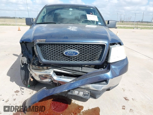 2005 Ford F-150 XLT with VIN 1FTRW12W55FB45231, listed as a IAAI auction lot 41825887 with 166,220 mi miles. Bid and sale history available at carsss.com. Image 6.