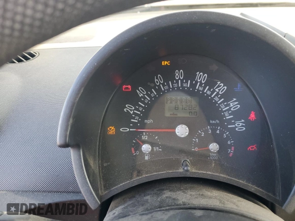 2005 Volkswagen Beetle with VIN 3VWCD31C25M409484, listed as a Copart auction lot 88151515 with 87,282 mi miles and Clean Title. Bid and sale history available at DreamBid. Image 9.