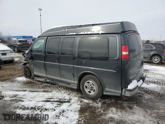 2004 GMC Savana Cargo Van YF7 Upfitter with VIN 1GDFG15T341158486, listed as a Copart auction lot 44568515 with 0 mi miles and Clean Title. Bid and sale history available at carsss.com. Image 2.