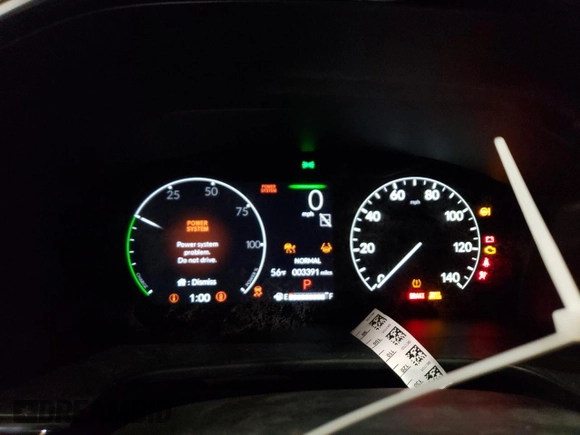2025 Honda CR-V Sport-L with VIN 7FARS6H83SE042587, listed as a Copart auction lot 42228635 with 3,391 mi miles and Salvage Title. Bid and sale history available at DreamBid. Image 9.