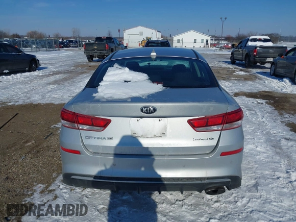 2020 Kia Optima LX z VIN 5XXGT4L30LG382312, wystawiony jako IAAI lot #41272843 z przebiegiem 118 633 mil mil oraz . Historia ofert i sprzedaży dostępna na DreamBid. Obrazek 16.