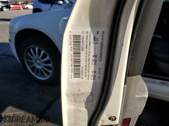 2007 Chrysler 300 with VIN 2C3KA43R77H732806, listed as a Copart auction lot 47111825 with 104,639 mi miles and Salvage Title. Bid and sale history available at DreamBid. Image 14.