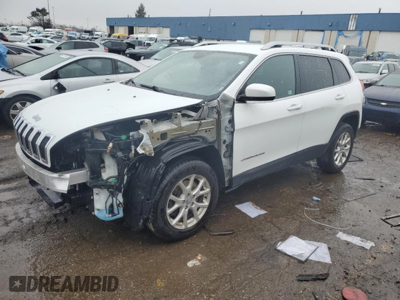 2014 Jeep Cherokee Altitude with VIN 1C4PJMCB6EW128067, listed as a Copart auction lot 46905285 with 117,585 mi miles and Clean Title. Bid and sale history available at DreamBid. Image 1.