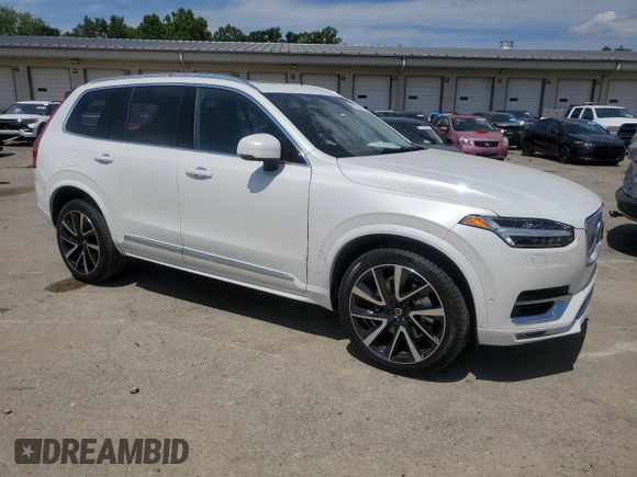 2024 Volvo XC90 Ultimate Bright Theme with VIN YV4062PF3R1200508, listed as a Copart auction lot 66933834 with 5,651 mi miles and Salvage Title. Bid and sale history available at carsss.com. Image 4.