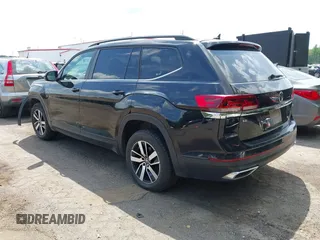 2021 Volkswagen Atlas SE с VIN 1V2LP2CA1MC569712, выставлен на аукционе IAAI как лот 42626898 с пробегом 153 616 миль миль и . История ставок и продаж доступна на DreamBid. Изображение 3.