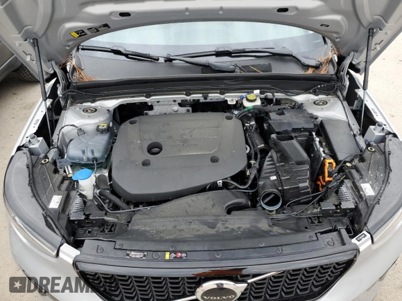 2023 Volvo XC40 Ultimate Dark Theme z VIN YV4L12UX2P2098537, wystawiony jako Copart lot #82546974 z przebiegiem 5 477 mil mil oraz Szkoda całkowita • Salvage title. Historia ofert i sprzedaży dostępna na DreamBid. Obrazek 12.