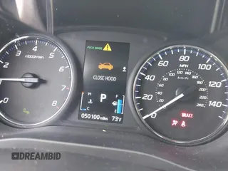 2018 Mitsubishi Outlander SE z VIN JA4AD3A38JZ020054, wystawiony jako IAAI lot #42100256 z przebiegiem 50 100 mil mil oraz . Historia ofert i sprzedaży dostępna na DreamBid. Obrazek 7.