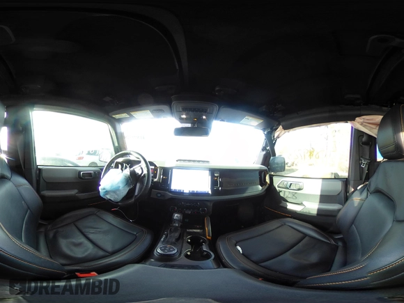 2023 Ford Bronco z VIN 1FMEE5DP2PLA95399, wystawiony jako IAAI lot #41899728 z przebiegiem 16 199 mil mil oraz . Historia ofert i sprzedaży dostępna na DreamBid. Obrazek 19.