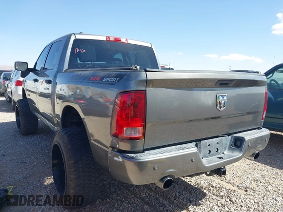 2013 Ram 1500 Express z VIN 1C6RR6KT8DS538406, wystawiony jako IAAI lot #41774359 z przebiegiem 154 338 mil mil oraz . Historia ofert i sprzedaży dostępna na DreamBid. Obrazek 14.