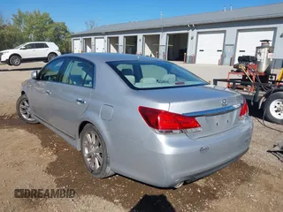 2011 Toyota Avalon with VIN 4T1BK3DB5BU419291, listed as a IAAI auction lot 40501166 with 175,932 mi miles and . Bid and sale history available at DreamBid. Image 3.