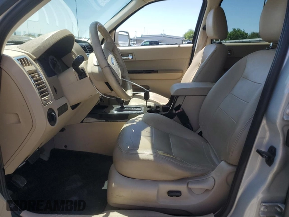 2008 Ford Escape Limited с VIN 1FMCU04178KB83896, выставлен на аукционе Copart как лот 57749135 с пробегом 114 397 миль миль и Списание • Salvage title. История ставок и продаж доступна на DreamBid. Изображение 7.