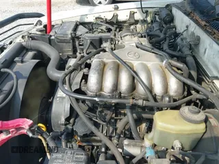 2000 Toyota 4Runner Limited z VIN JT3GN87R0Y0150208, wystawiony jako IAAI lot #43200852 z przebiegiem 351 900 mil mil oraz . Historia ofert i sprzedaży dostępna na DreamBid. Obrazek 12.