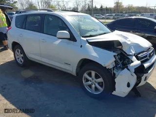 2007 Toyota RAV4 Limited with VIN JTMBD31V875075258, listed as a IAAI auction lot 41941121 with 169,892 mi miles. Bid and sale history available at carsss.com. Image 1.