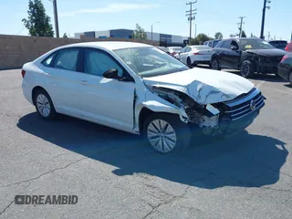 2019 Volkswagen Jetta S z VIN 3VWC57BU5KM109882, wystawiony jako IAAI lot #41681546 z przebiegiem 31 576 mil mil oraz . Historia ofert i sprzedaży dostępna na DreamBid. Obrazek 1.