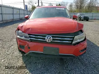 2019 Volkswagen Tiguan SE with VIN 3VV2B7AX2KM055543, listed as a Copart auction lot 52182215 with 40,563 mi miles and Salvage Title. Bid and sale history available at DreamBid. Image 12.