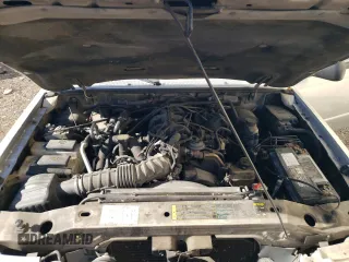 2004 Ford Ranger XLT Appearance with VIN 1FTYR44E14PA78998, listed as a Copart auction lot 83965924 with 325,973 mi miles and Salvage Title. Bid and sale history available at carsss.com. Image 11.