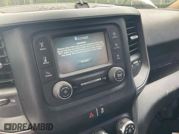 2019 Ram 2500 Tradesman with VIN 3C6UR5CL6KG598109, listed as a IAAI auction lot 42792700 with 167,668 mi miles and . Bid and sale history available at DreamBid. Image 33.