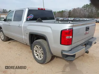 2017 GMC Sierra 1500 SLE z VIN 3GTU2MECXHG128033, wystawiony jako IAAI lot #41672872 z przebiegiem 83 496 mil mil oraz . Historia ofert i sprzedaży dostępna na DreamBid. Obrazek 3.