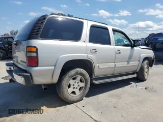 2004 Chevrolet Tahoe LS z VIN 1GNEC13Z14R277634, wystawiony jako Copart lot #56374955 z przebiegiem 247 285 mil mil oraz Szkoda całkowita • Salvage title. Historia ofert i sprzedaży dostępna na DreamBid. Obrazek 3.