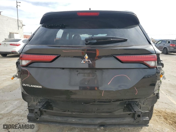 2022 Mitsubishi Outlander ES with VIN JA4J3TA80NZ051268, listed as a Copart auction lot 46453265 with 115,301 mi miles and Salvage Title. Bid and sale history available at carsss.com. Image 6.