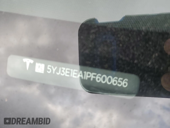 2023 Tesla Model 3 с VIN 5YJ3E1EA1PF600656, выставлен на аукционе Copart как лот 54887235 с пробегом 29 275 миль миль и Списание • Salvage title. История ставок и продаж доступна на DreamBid. Изображение 12.