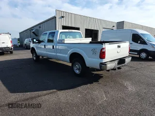 2013 Ford F-250 XL with VIN 1FT7W2B68DEA98990, listed as a IAAI auction lot 42641181 with 62,573 mi miles and . Bid and sale history available at DreamBid. Image 14.
