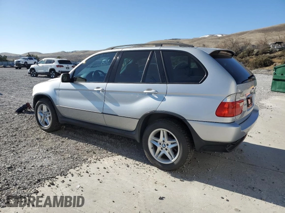 2005 BMW X5 4.4i with VIN 5UXFB53525LV14607, listed as a Copart auction lot 50407195 with 139,660 mi miles and Salvage Title. Bid and sale history available at carsss.com. Image 2.