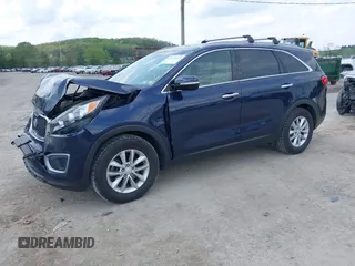 2017 Kia Sorento LX z VIN 5XYPG4A50HG290791, wystawiony jako IAAI lot #42148814 z przebiegiem 125 480 mil mil oraz . Historia ofert i sprzedaży dostępna na DreamBid. Obrazek 17.