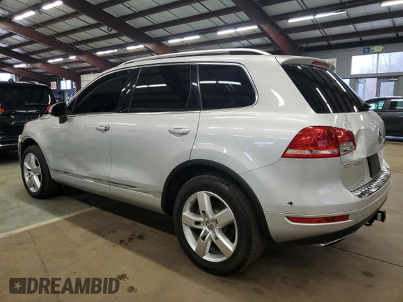 2012 Volkswagen Touareg Exec with VIN WVGEF9BP9CD009937, listed as a Copart auction lot 84596364 with 97,431 mi miles and Clean Title. Bid and sale history available at DreamBid. Image 2.