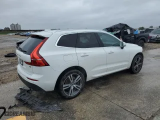 2021 Volvo XC60 Momentum with VIN YV4102DK6M1744632, listed as a Copart auction lot 79962784 with 117,766 mi miles and Salvage Title. Bid and sale history available at carsss.com. Image 3.