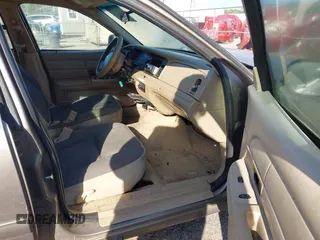 2006 Ford Police Interceptor с VIN 2FAFP71W36X107870, выставлен на аукционе IAAI как лот 42061587 с пробегом Не указан миль и . История ставок и продаж доступна на DreamBid. Изображение 5.