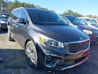2020 Kia Sedona EX with VIN KNDMC5C19L6617750, listed as a IAAI auction lot 41772439 with 59,635 mi miles. Bid and sale history available at carsss.com. Image 1.