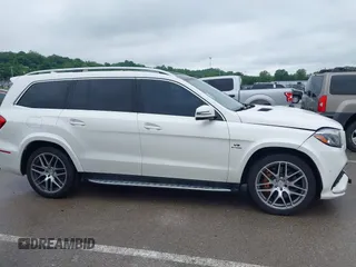 2018 Mercedes-Benz GLS 63 AMG with VIN 4JGDF7FE1JB099084, listed as a IAAI auction lot 42220385 with 97,904 mi miles and . Bid and sale history available at DreamBid. Image 13.
