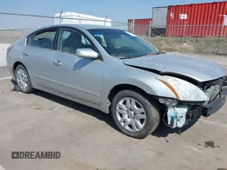 2010 Nissan Altima 2.5 SL with VIN 1N4AL2AP1AN429452, listed as a IAAI auction lot 41907135 with 1 mi miles. Bid and sale history available at carsss.com. Image 1.