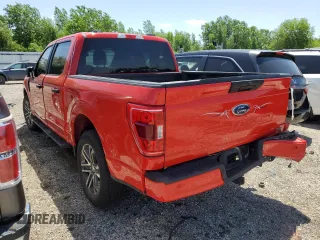 2021 Ford F-150 XL z VIN 1FTEW1EP8MKE10930, wystawiony jako Copart lot #60818745 z przebiegiem Nie podano mil oraz Szkoda całkowita • Salvage title. Historia ofert i sprzedaży dostępna na DreamBid. Obrazek 2.