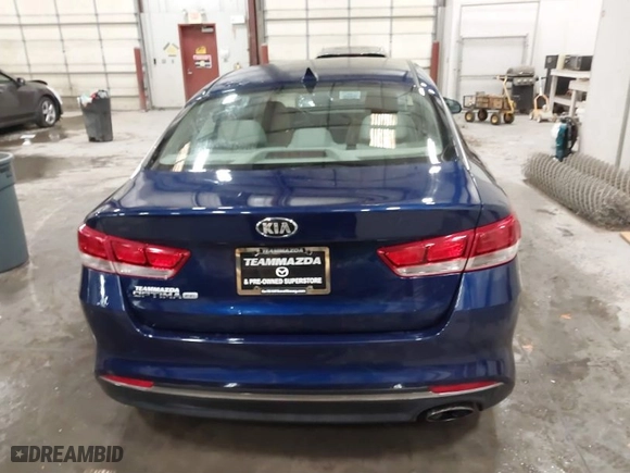 2017 Kia Optima LX with VIN 5XXGT4L31HG177511, listed as a IAAI auction lot 41257884 with NaN miles. Bid and sale history available at carsss.com. Image 16.