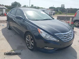2011 Hyundai Sonata SE z VIN 5NPEC4AB4BH178519, wystawiony jako IAAI lot #42369746 z przebiegiem 107 067 mil mil oraz . Historia ofert i sprzedaży dostępna na DreamBid. Obrazek 1.