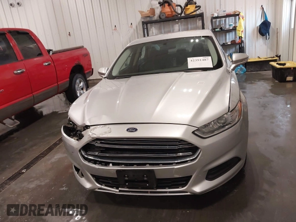 2014 Ford Fusion SE Hybrid с VIN 3FA6P0LU1ER227571, выставлен на аукционе IAAI как лот 42391487 с пробегом 127 979 миль миль и . История ставок и продаж доступна на DreamBid. Изображение 12.