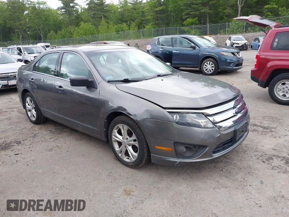 2012 Ford Fusion SE z VIN 3FAHP0HA1CR424096, wystawiony jako IAAI lot #42364116 z przebiegiem 53 026 mil mil oraz . Historia ofert i sprzedaży dostępna na DreamBid. Obrazek 1.