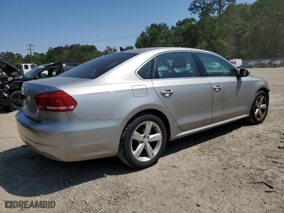 2012 Volkswagen Passat SE with VIN 1VWBH7A39CC013560, listed as a Copart auction lot 52981805 with 107,997 mi miles and Salvage Title. Bid and sale history available at carsss.com. Image 3.