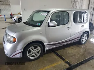 2009 Nissan Cube SL z VIN JN8AZ28R09T120941, wystawiony jako Copart lot #49396585 z przebiegiem 176 567 mil mil oraz Tytuł czysty. Historia ofert i sprzedaży dostępna na DreamBid. Obrazek 1.
