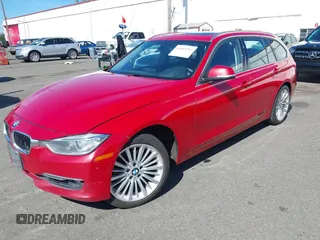 2014 BMW 3 Series 328i xDrive with VIN WBA3G7C58EKN36972, listed as a IAAI auction lot 41854952 with 112,201 mi miles and . Bid and sale history available at carsss.com. Image 2.