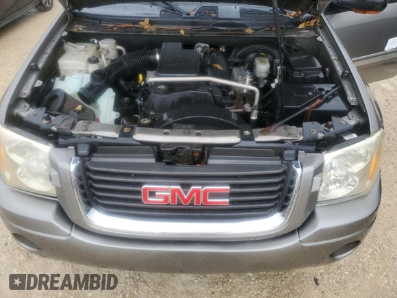 2005 GMC Envoy SLT with VIN 1GKDT13S452307702, listed as a Copart auction lot 74204644 with 0 mi miles and Salvage Title. Bid and sale history available at carsss.com. Image 11.
