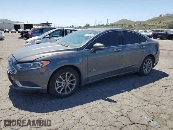 2018 Ford Fusion Energi SE with VIN 3FA6P0PU5JR110287, listed as a Copart auction lot 52720005 with 163,433 mi miles and Clean Title. Bid and sale history available at carsss.com. Image 1.